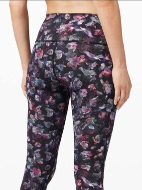 RARE ✨️lululemon Fast & Free Cropped II Nulux Sweat Wicking